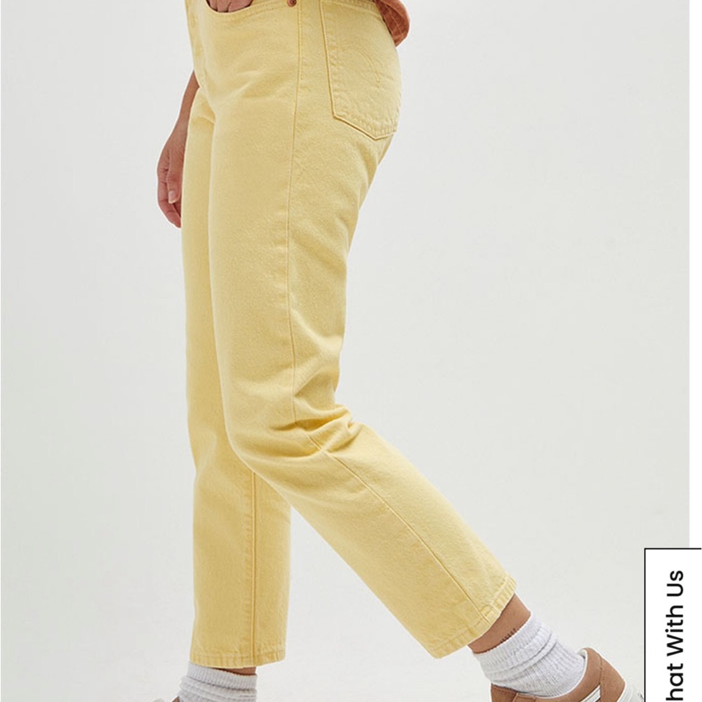 NWT 🌼 Levi’s 501 Cropped Jean in Botanical Yellow - Picture 3 of 8